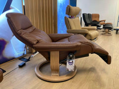 Stressless Sunrise Lænestol med power Leg/back - Udstillingsmodel