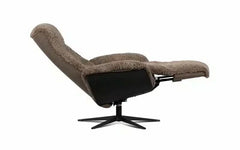 Galaxy lænestol med indbygget fodskammel i fåreskind