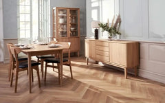 Broholm Smooth Vitrine