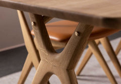 Amelia Kristensen & Kristensen spisebord L220 - Eg