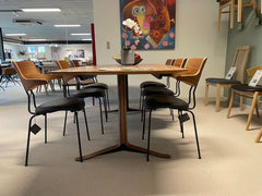 Fusion spisebord i Valnød - Udstillingsmodel