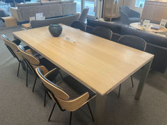 Naver 2112 spisebord - Udstillingsmodel