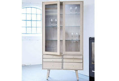 Square Vitrineskab