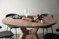 Monogram spisebord Ø120 - Kristensen & Kristensen