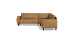 Solution 2701 hjørnesofa - brede armlæn 28 cm - Kentucky stof - Cognac