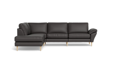 Symfoni 2018 sofa med open end - med armlæn - Soleda læder - Dark Brown - Venstrevendt