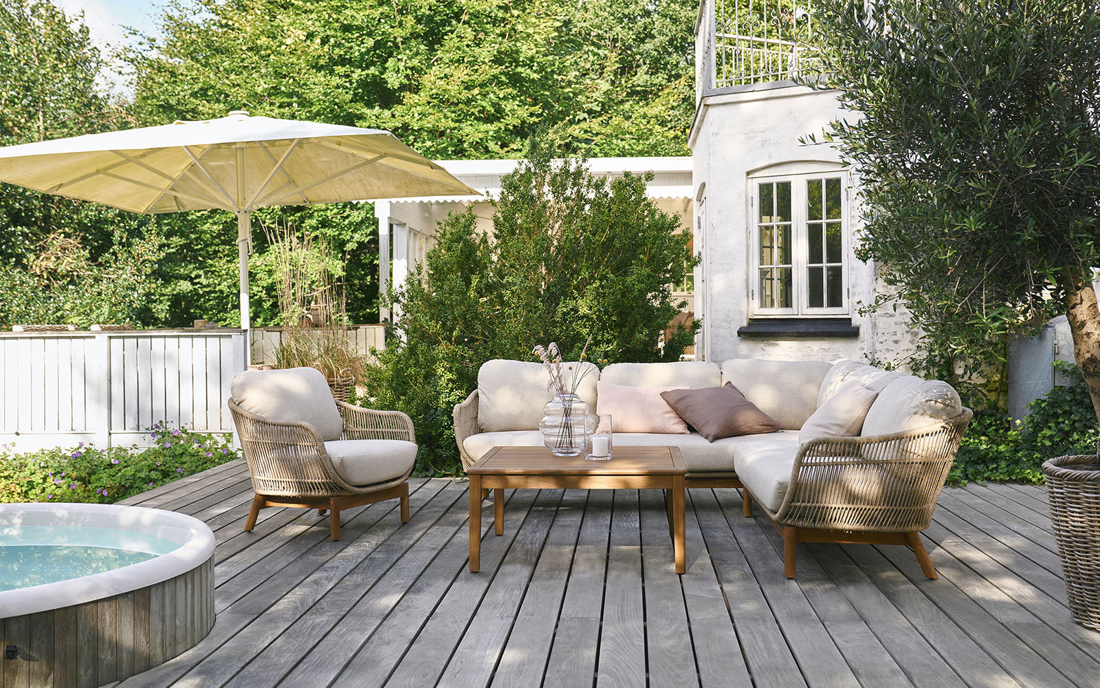 Vedbæk loungebord