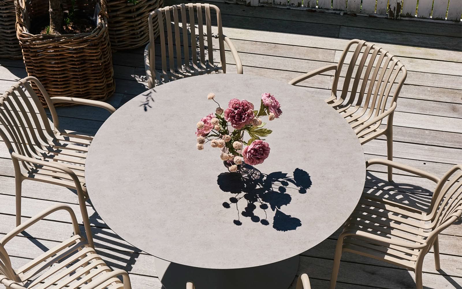 Nivå havebord Ø120