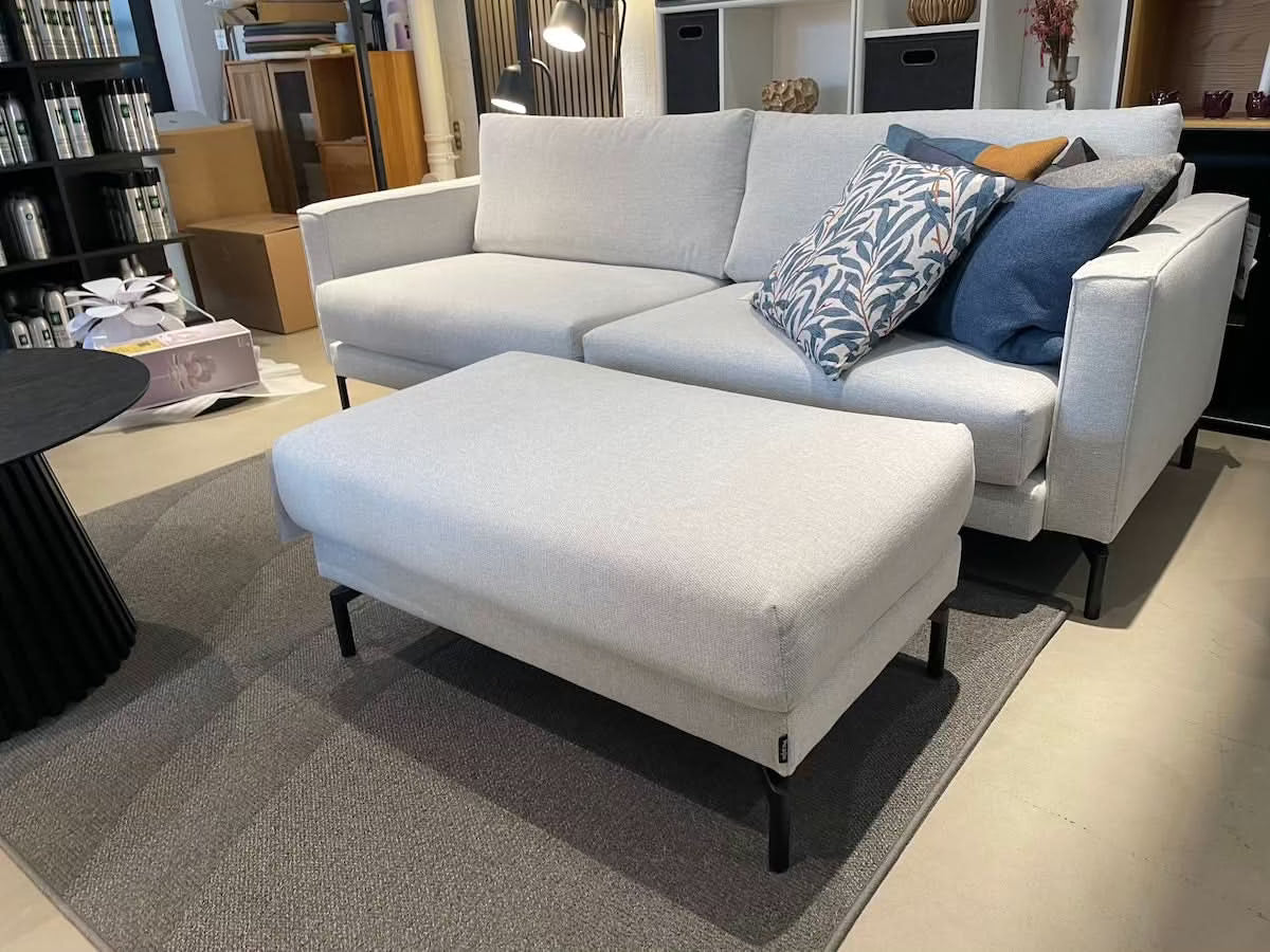 Cannes 3 pers. sofa + puf - Udstillingsmodel