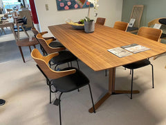 Fusion spisebord i Valnød - Udstillingsmodel