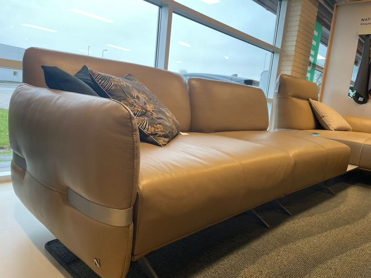 Natuzzi Italia Pablo sofa med chaiselong - Udstillingsmodel