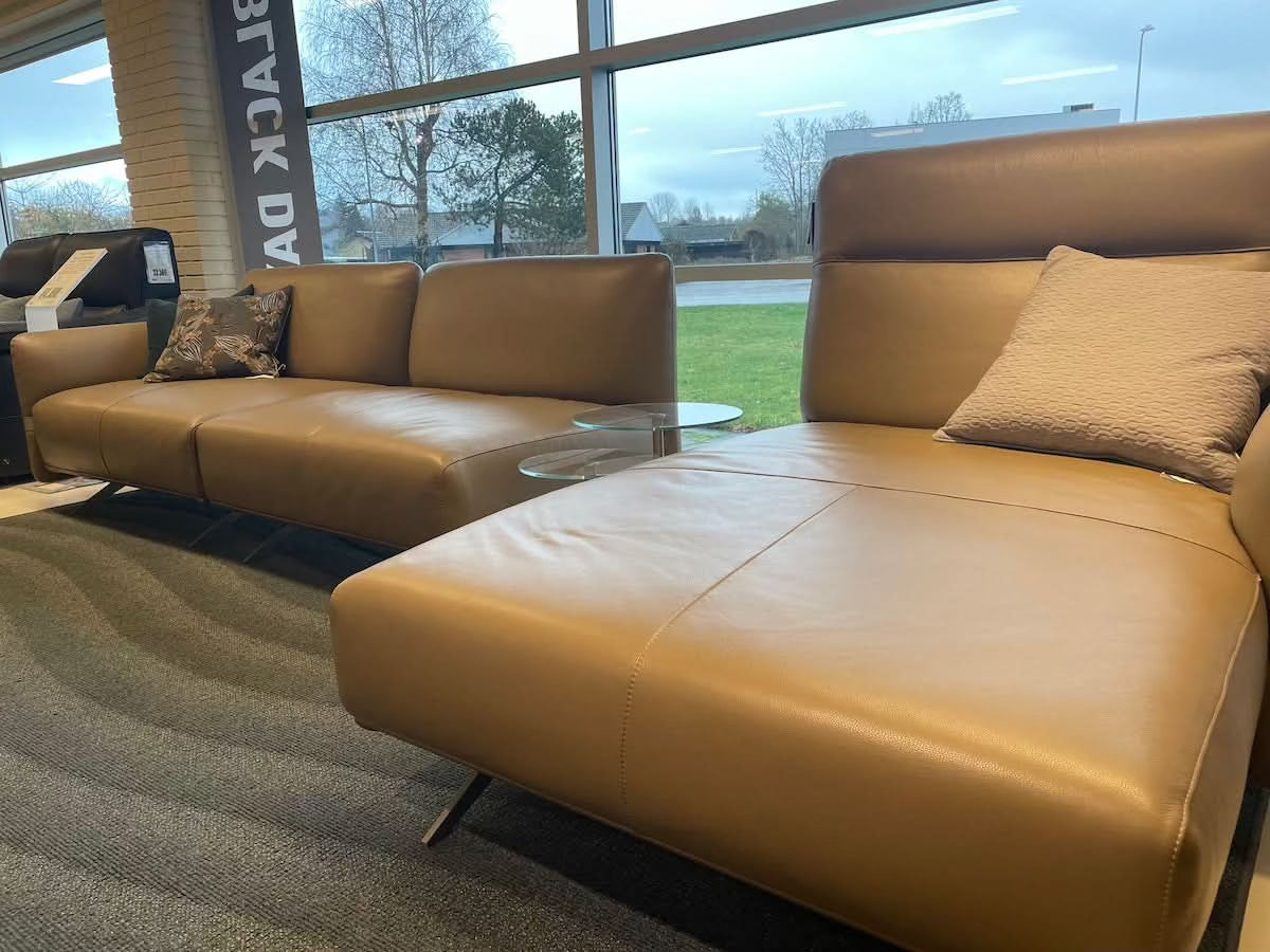 Natuzzi Italia Pablo sofa med chaiselong - Udstillingsmodel