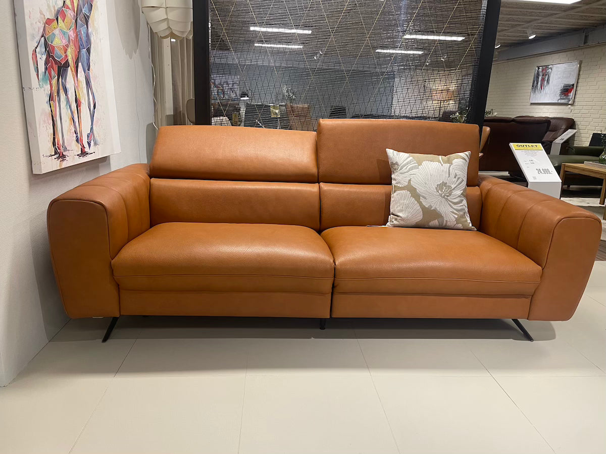 Lucca 3 pers. sofa med el-funktion - Udstillingsmodel – billede 2