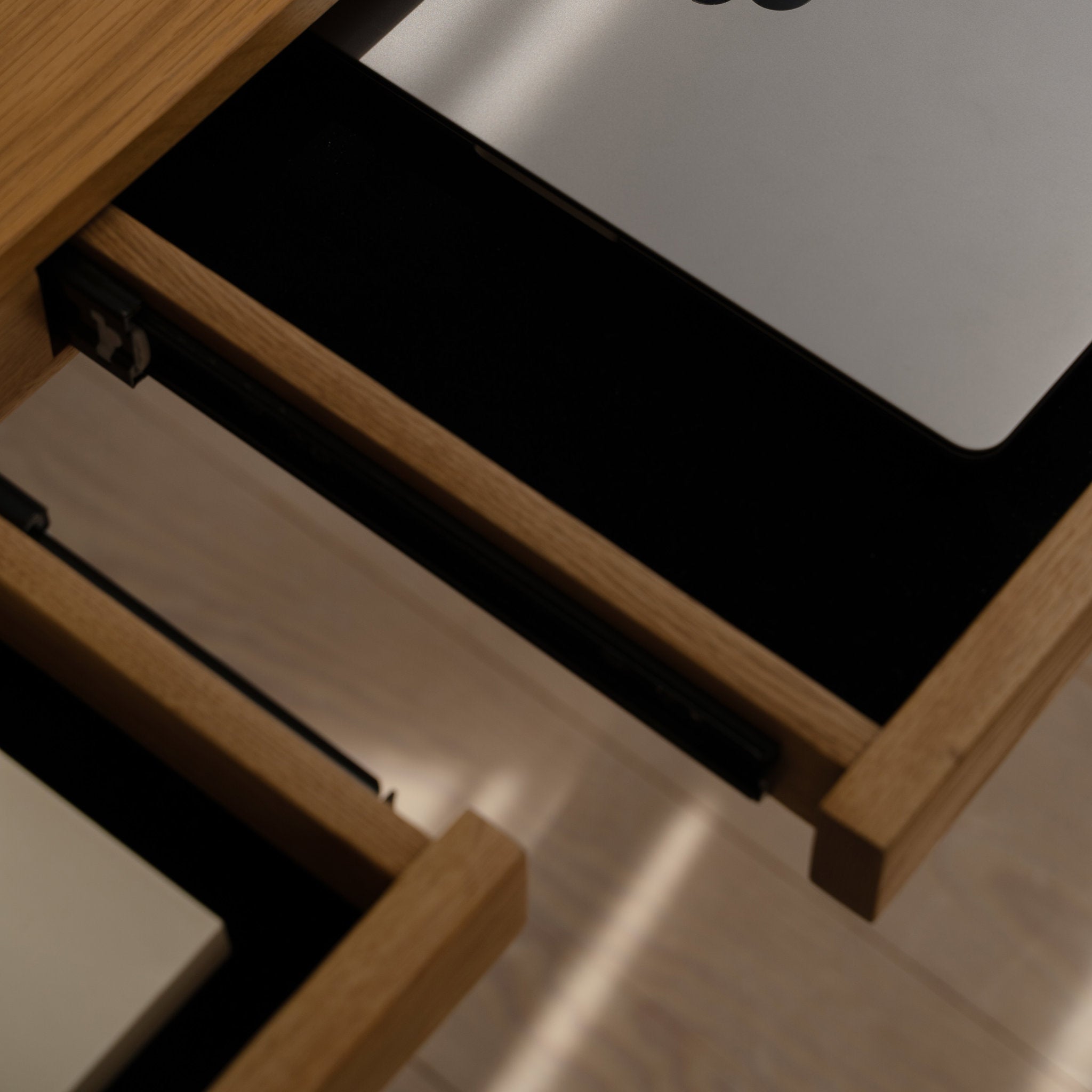 Umage Heart'n'Soul skrivebord - billede 8