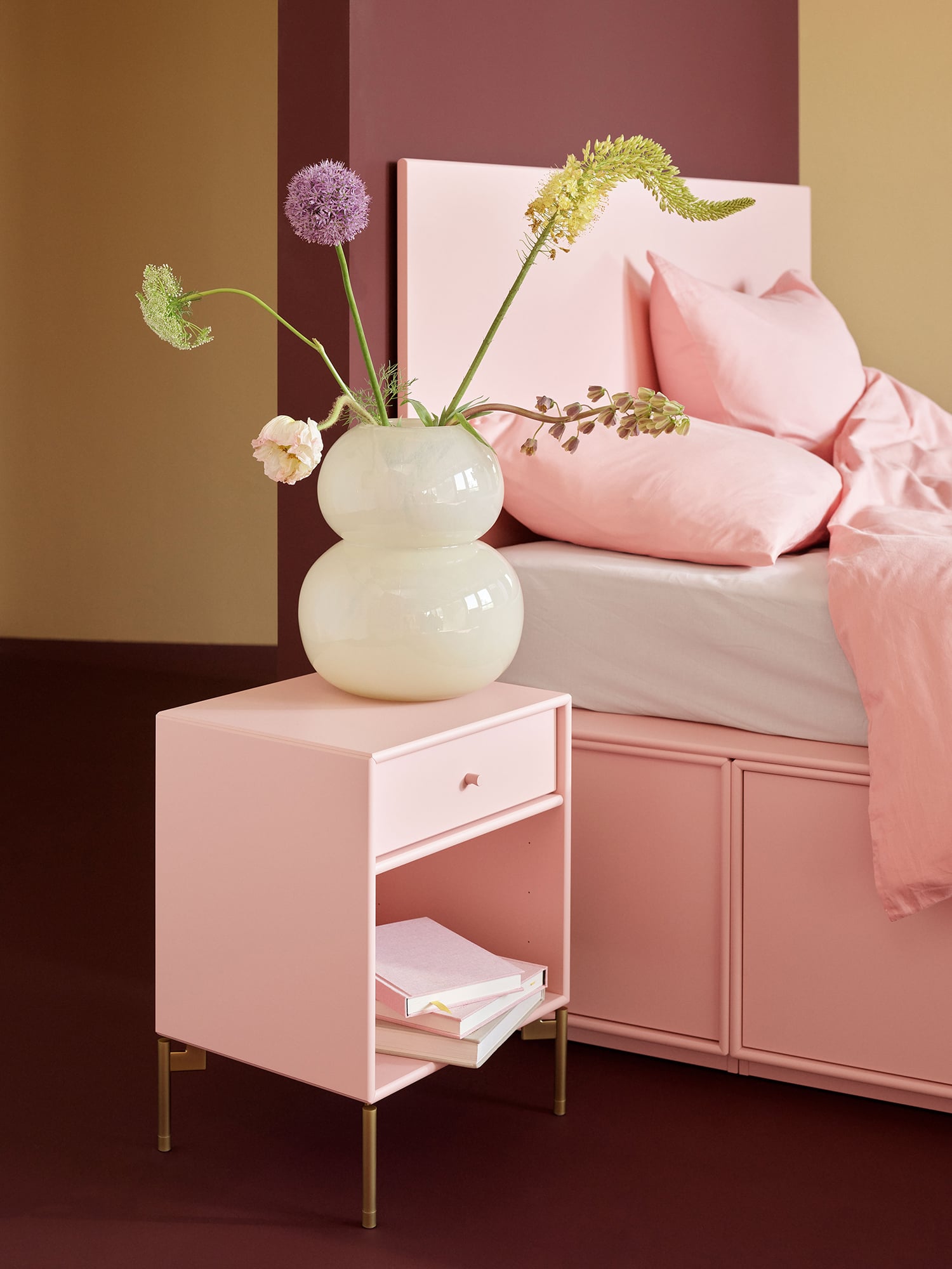 Montana DREAM sengebord – miljøbillede